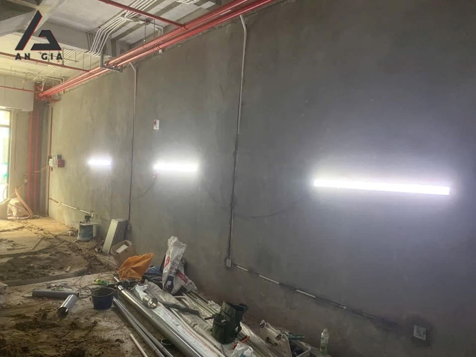 thi c&ocirc;ng ho&agrave;n thiện Vinhomes